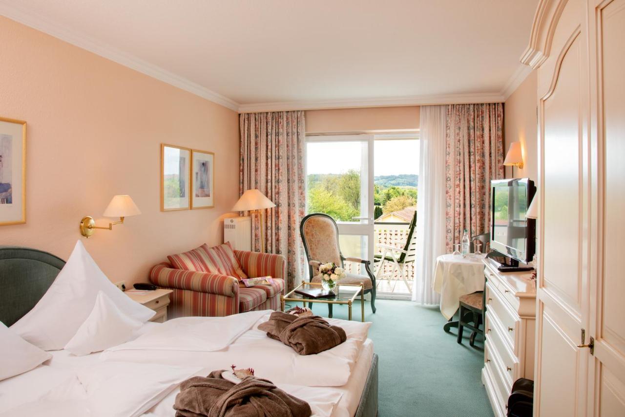 Hotel Alter Weissbraeu Бад Бирнбах Екстериор снимка