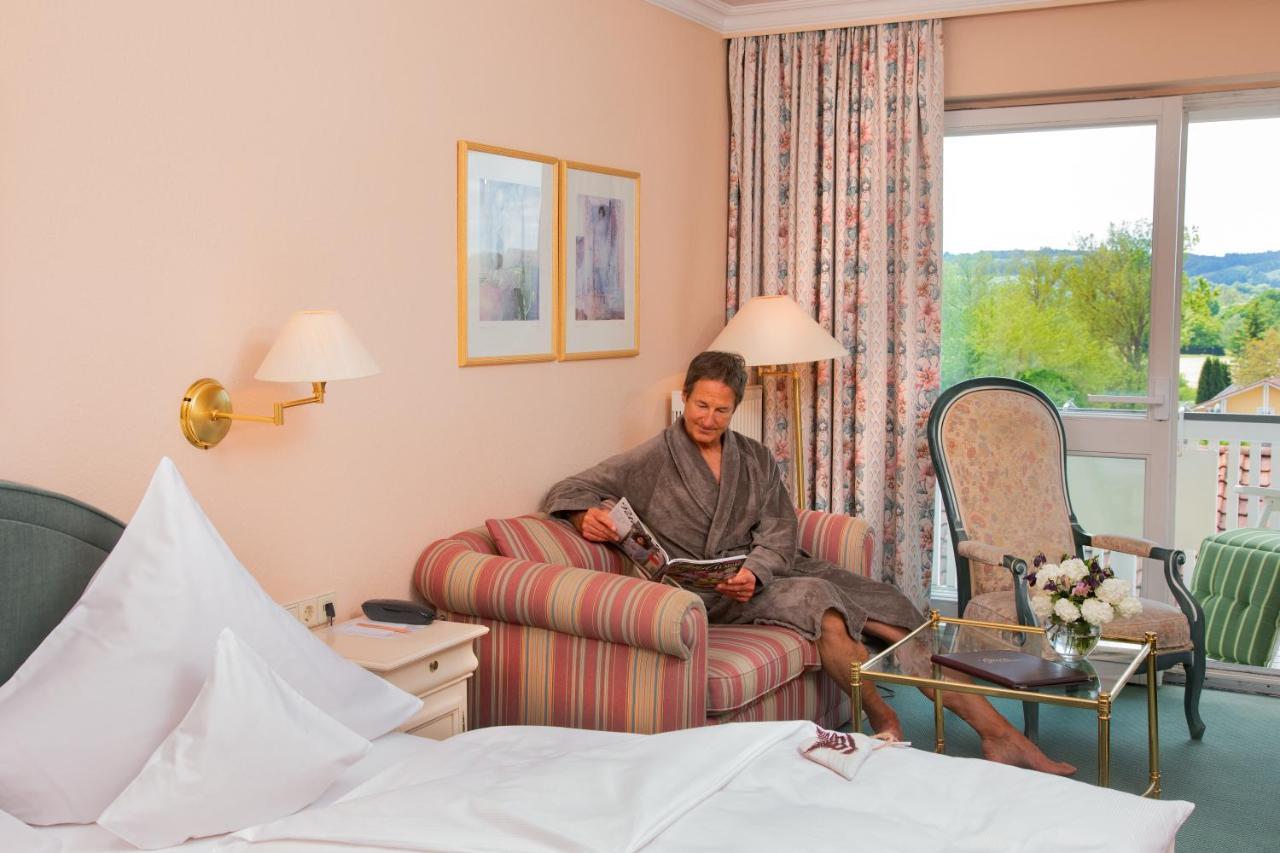 Hotel Alter Weissbraeu Бад Бирнбах Екстериор снимка